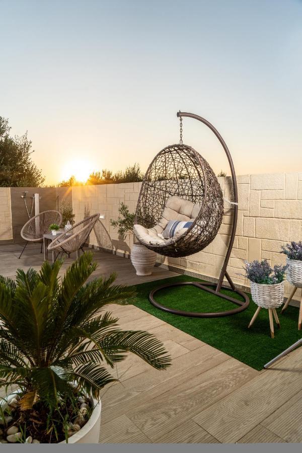 Villa Elisabeth View Gerani  Ngoại thất bức ảnh