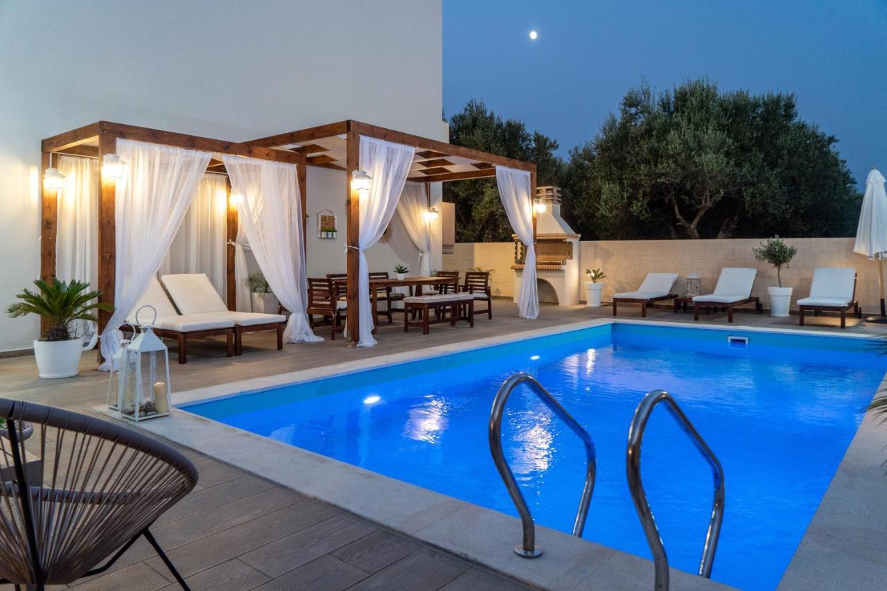 Villa Elisabeth View Gerani  Ngoại thất bức ảnh